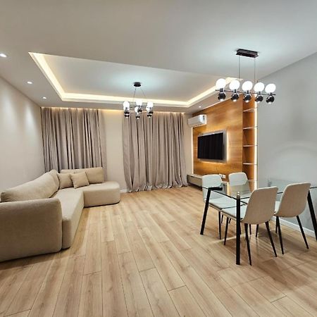 Miku Apartment-Modern 2Bedroom In Prime Location ティラナ エクステリア 写真