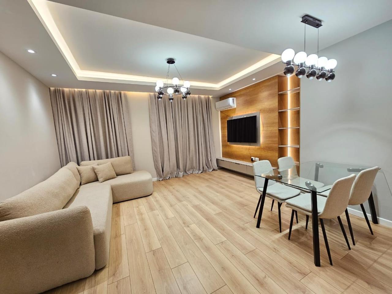Miku Apartment-Modern 2Bedroom In Prime Location ティラナ エクステリア 写真